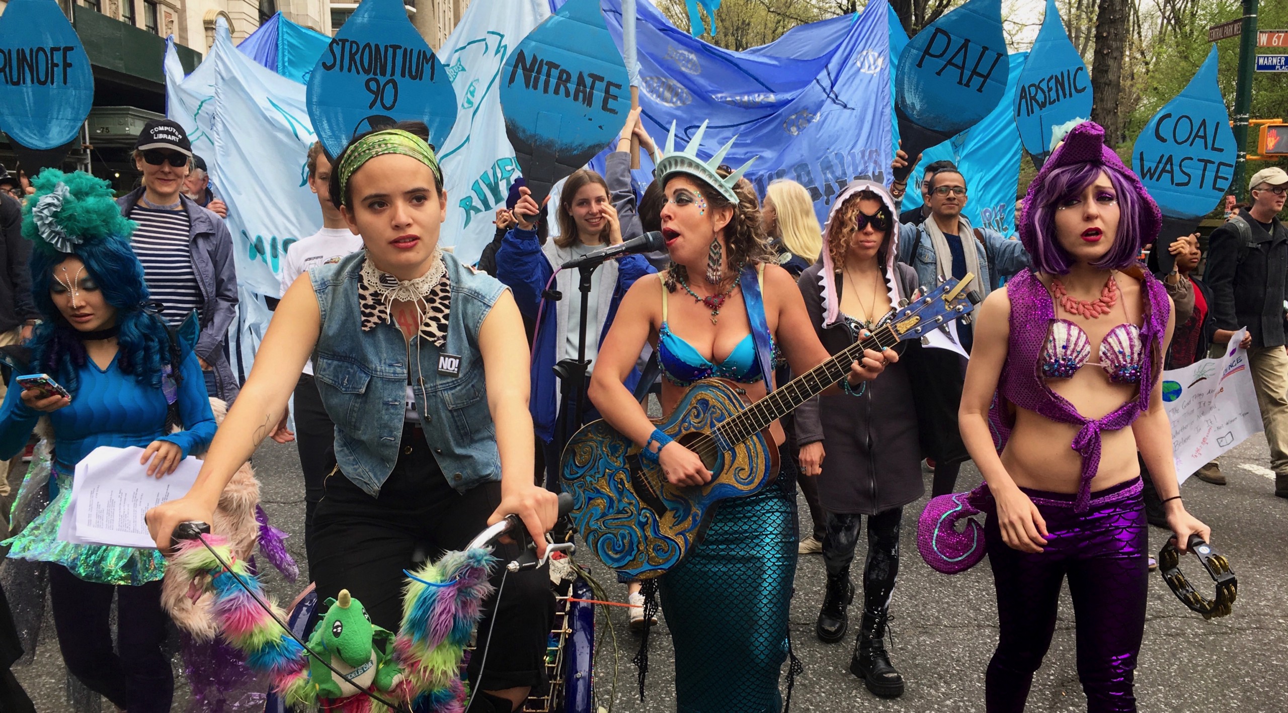 The Liberty Singers join the March for Science protests